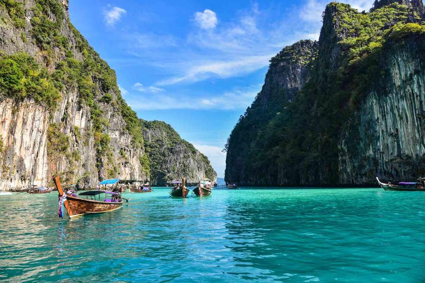 5 days 6 night at Thailand Tour.